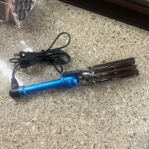 Hot Tools Barrel Waver